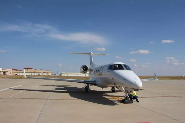 白塔机场属于哪个区