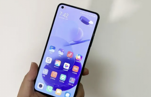 轻薄手机参数配置详细