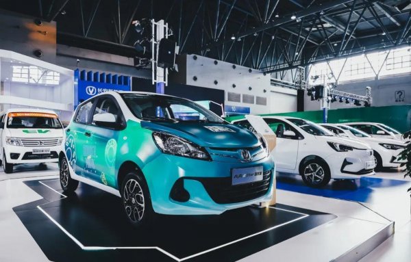 油电混合车几年换一次电池