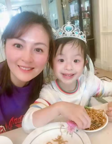 戴娇倩老公及个人资料