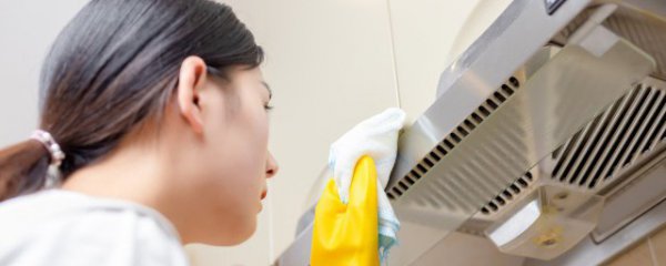 吸油烟机的清洗与保养