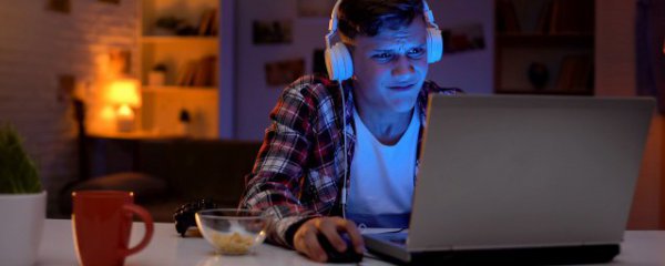 电脑蓝屏f8没用怎么办