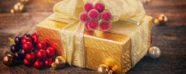 女朋友寄什么圣诞礼物给她