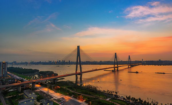 武汉的旅游景点有哪些最出名