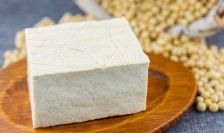 菠菜和豆腐可以同时吃吗 菠菜和豆腐适合同吃吗