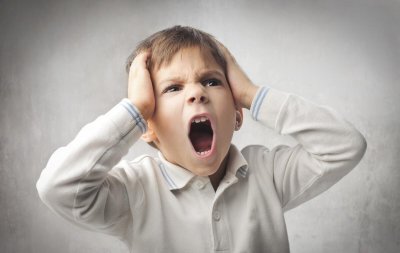 如何戒掉孩子的游戏瘾 孩子沉迷游戏家长只用一招解决