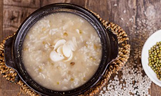 百合煮稀饭有什么功效 百合煮稀饭的功效介绍