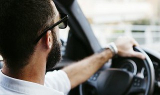 车辆怎么判断车身位置 车辆如何判断车身位置