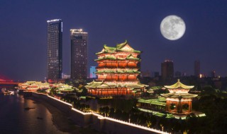 怎么正确拍中秋月亮照片 中秋节的月亮怎么拍？
