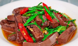 怎样炒猪血好吃又营养 猪血如何炒简单又好吃