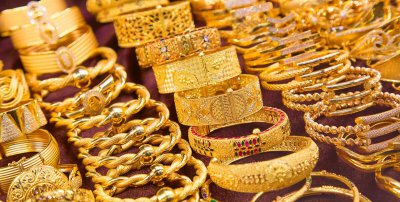 黄金自己在家怎么清洗才会亮 黄金首饰在家清洗的方法