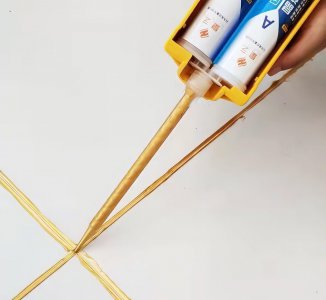 美缝剂水性的好还是油性的好 美缝剂水性和油性对比