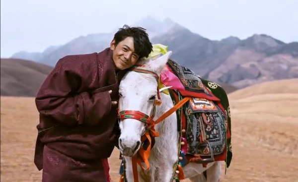 网红郭老师怎么火的