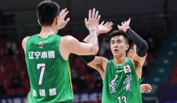 郭士强和郭艾伦啥关系