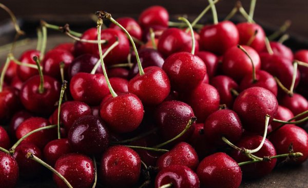 为啥车厘子吃完有点苦涩的味道