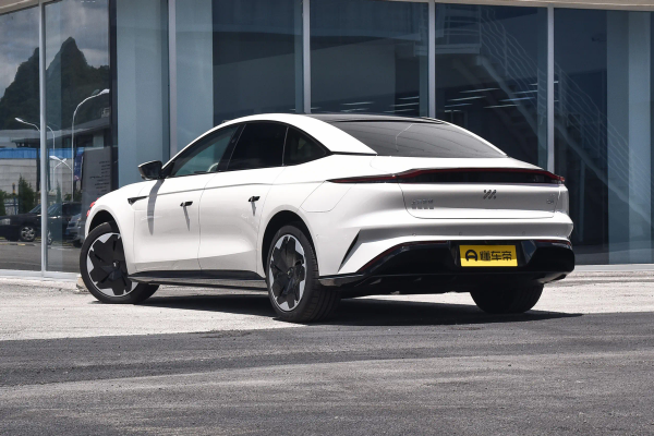 智己l7是哪个公司的车