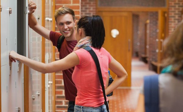 男人网上聊暧昧的原因