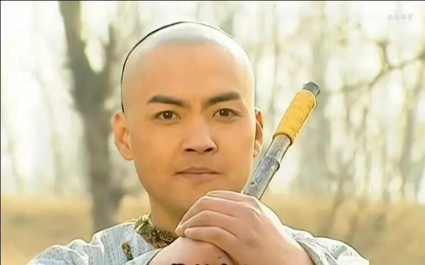 亲爱的小孩范总是谁演的