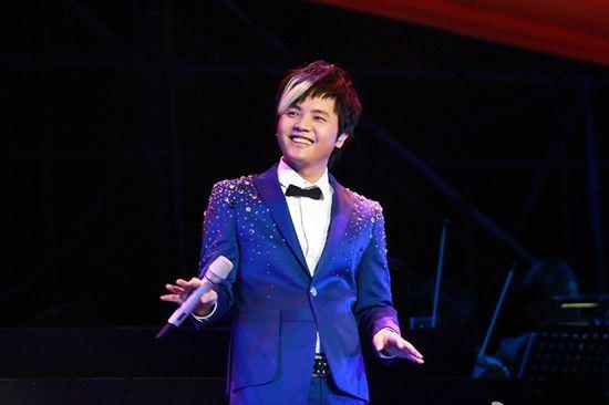 郑源个人资料简介