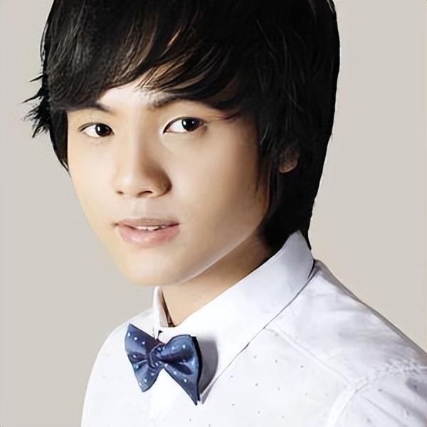 郑源个人资料简介