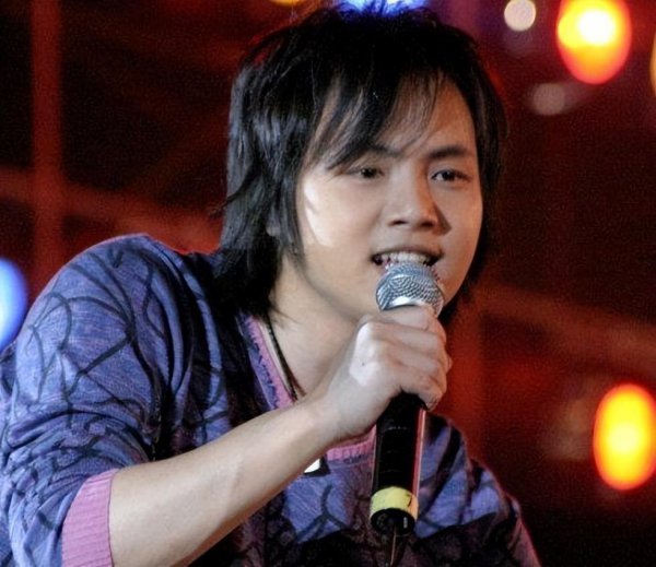 郑源个人资料简介