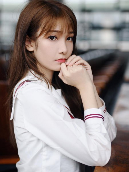 晚上怎么开口找女生聊天