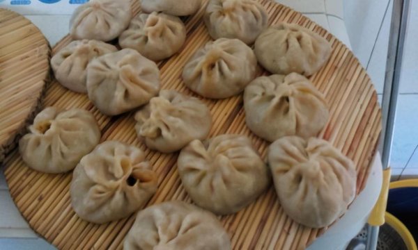 蒸包子为啥一掀锅就塌陷