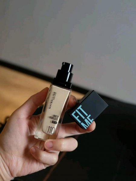 dw粉底液适合什么皮肤