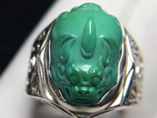 绿松石一摸就变色