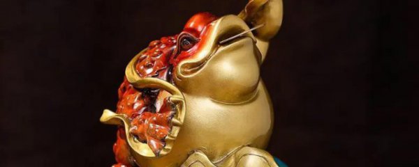 客厅金蟾摆放位置讲究