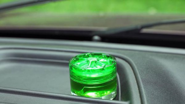 汽车上放一块香皂有什么用