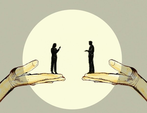 性格内向不爱说话怎么改变