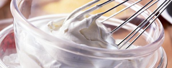 用纯牛奶做奶油的方法