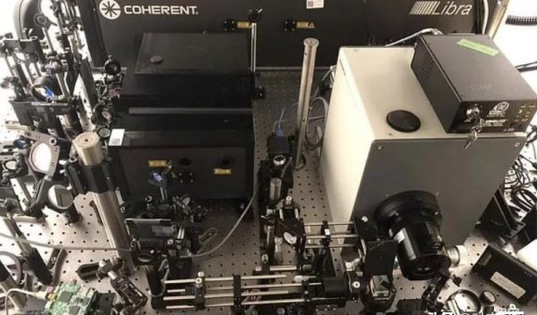 光在空气中的传播速度