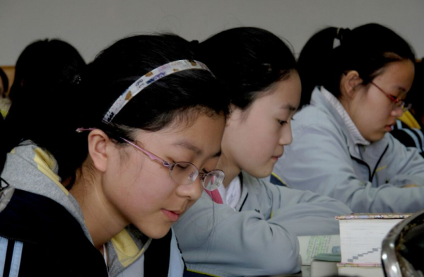 高中义务教育什么时候实施