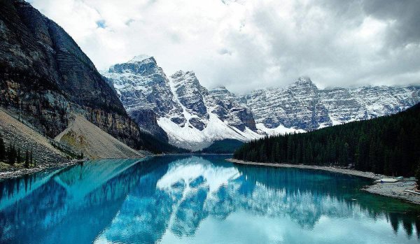 枫叶之国指的是哪个国家