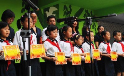 小学生奖状名称有哪些内容 各种名头都有却含金量低