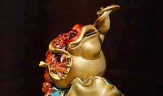 客厅金蟾摆放位置讲究 金蟾放在客厅哪个方位合适