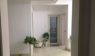 进门对着厕所挂什么好 进门对着厕所挂哪些东西好