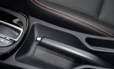 驻车制动器是什么意思 汽车手刹的分类及正确操作方法