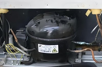 冰箱侧面烫手有危险吗 冰箱两边非常烫会出现爆炸吗