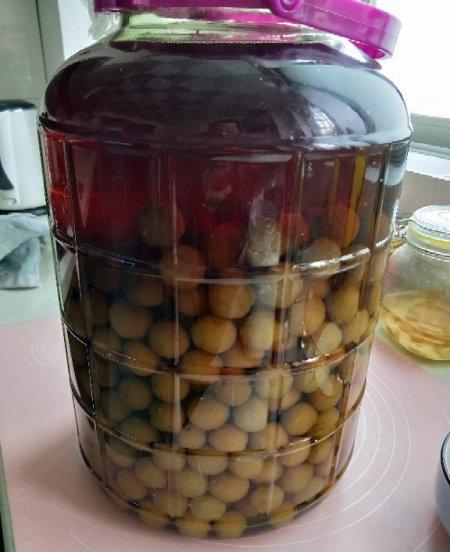 杨梅怎么清洗才能洗得干净