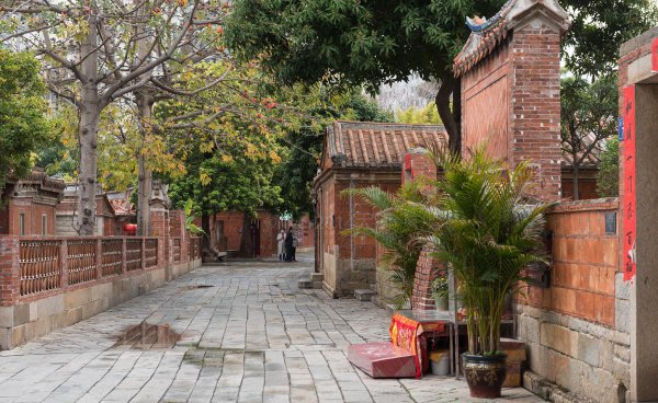 晋江是哪个省的城市