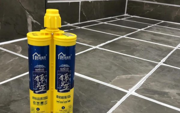 环氧彩砂好还是美缝剂好