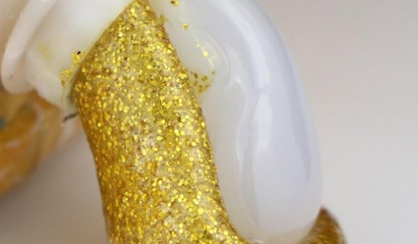 环氧彩砂好还是美缝剂好