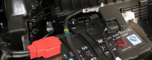 汽车新电瓶注意事项