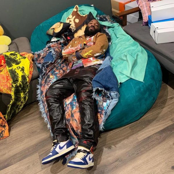 为什么说穿vlone是土狗