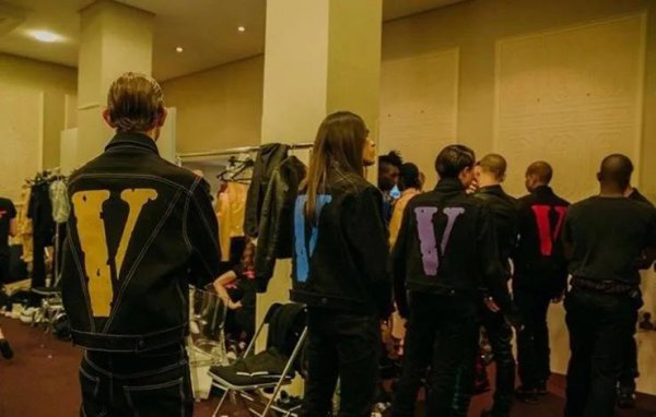 为什么说穿vlone是土狗