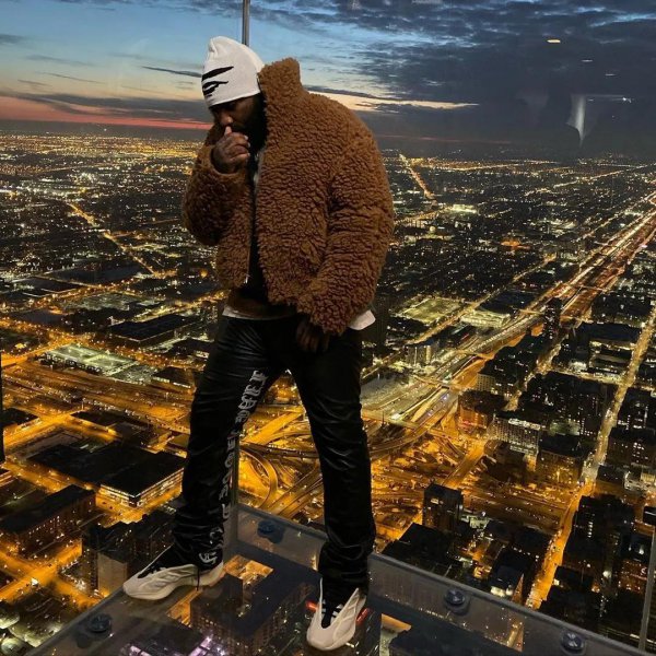 为什么说穿vlone是土狗