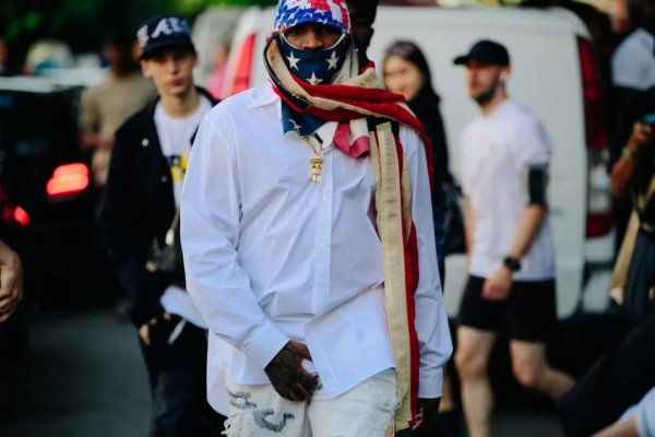 为什么说穿vlone是土狗